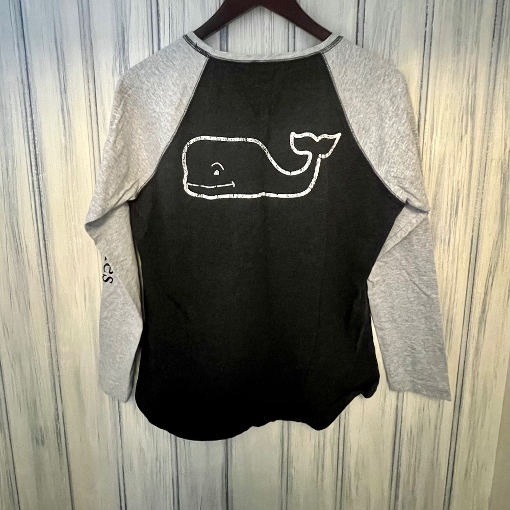 Vineyard Vine T Shirt